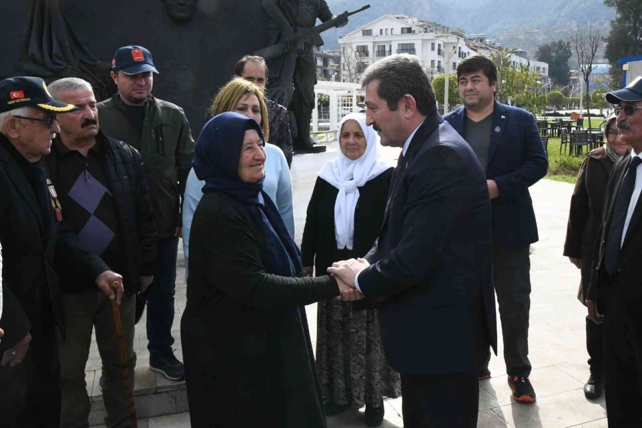 Vali Tavlı, Fethiye’de şehit aileleri ve gaziler ile bir araya geldi