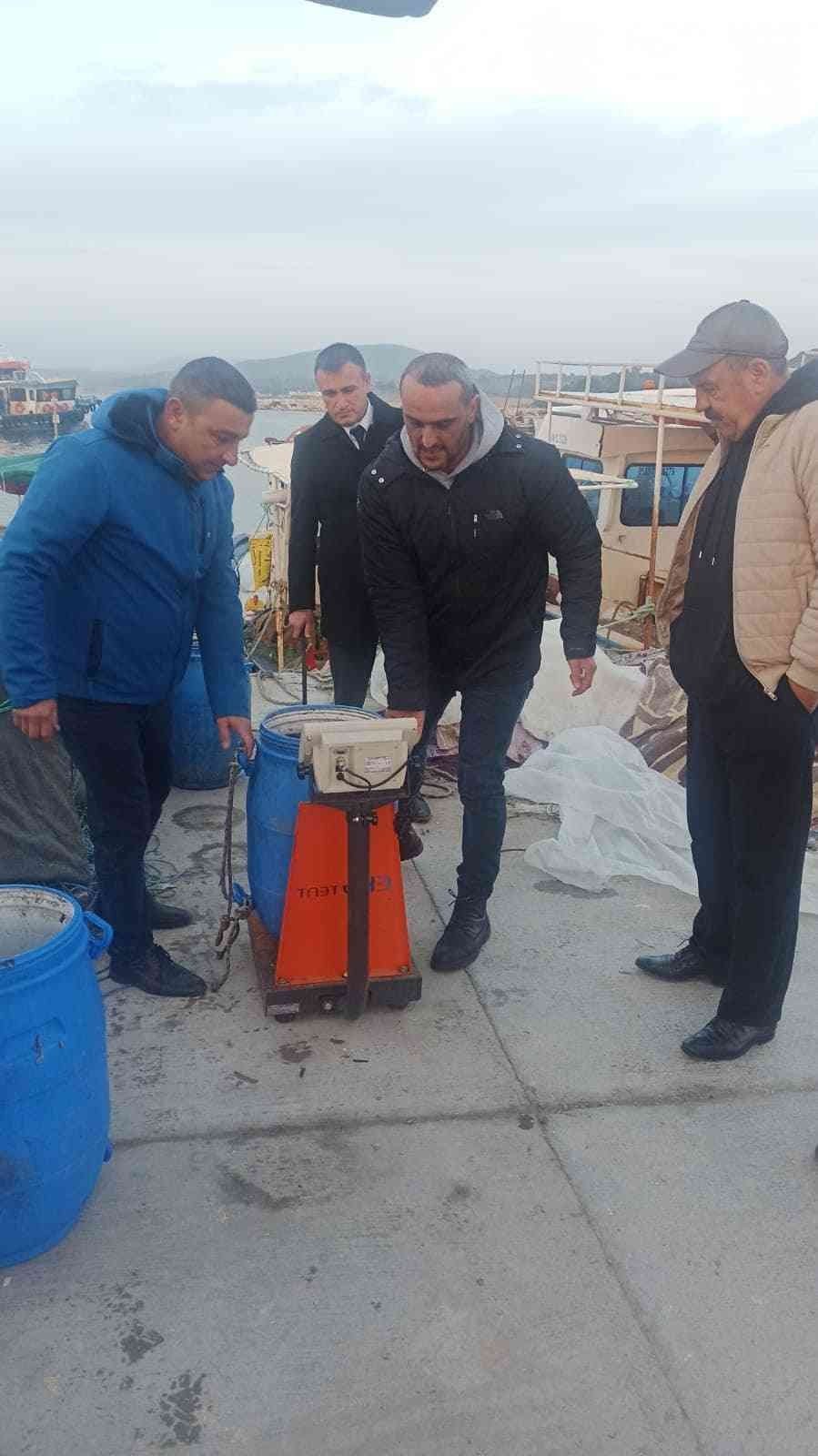 Didim’de deniz patlıcanı denetimi yapıldı