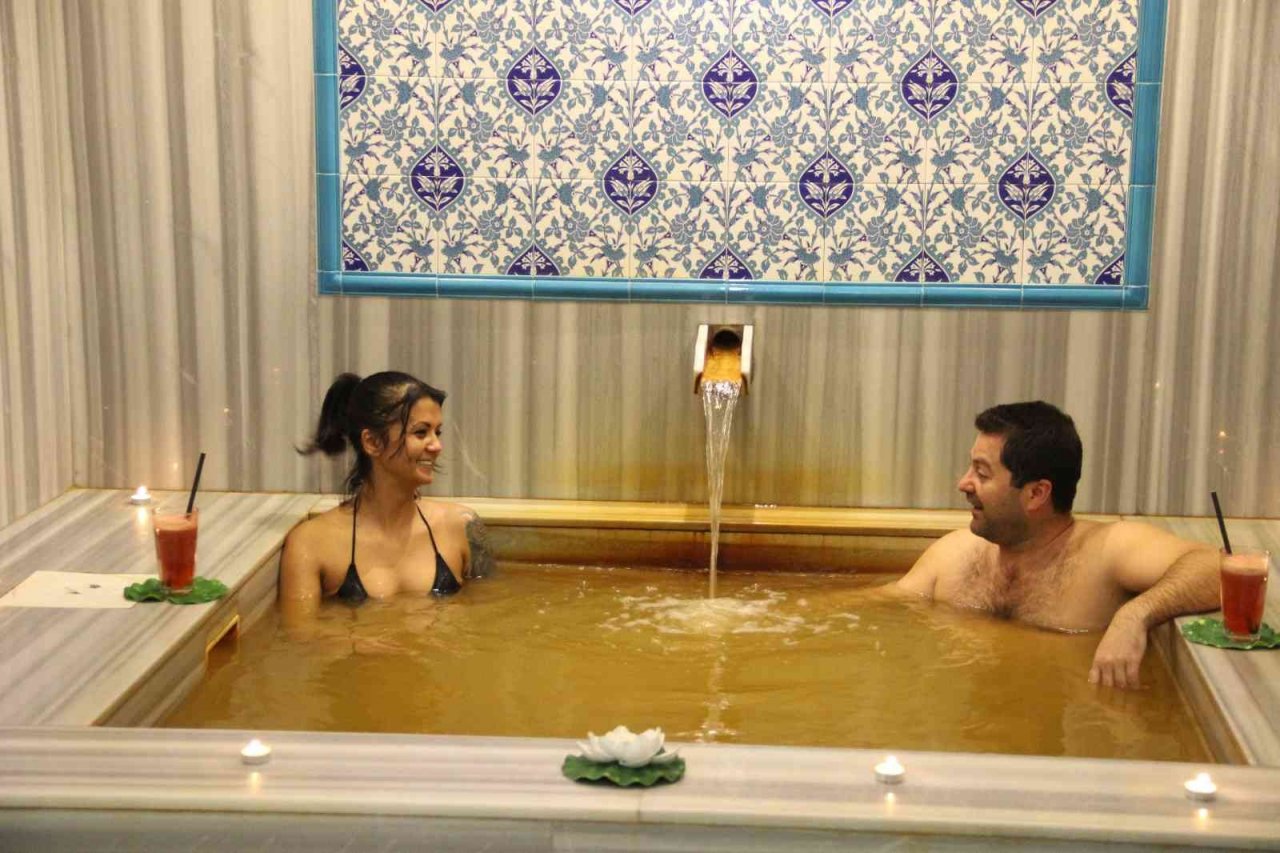 Bodrum’a kaplıca turizmiyle birlikte kışında turist gelmeye başladı