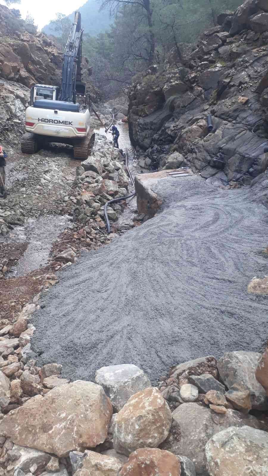 Büyükşehir Köyceğiz’de içme suyu miktarlarını arttırıyor