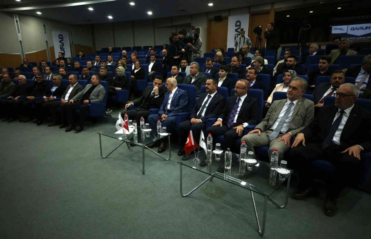 AK Partili Turan: "Hangi Türk’ün uzaya gideceği bile belli oldu. Ama hala 6’lı masanın adayı belli olmadı"