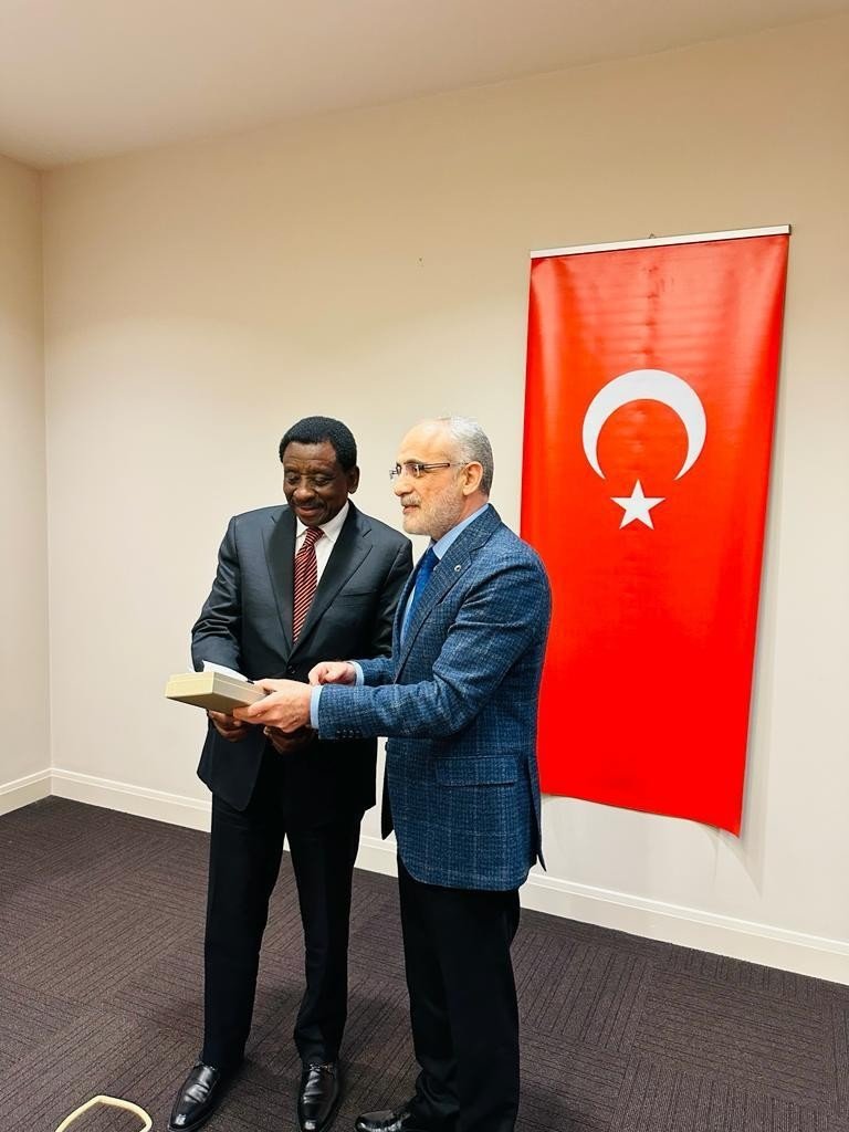 Cumhurbaşkanı Başdanışmanı Topçu, Kenya’nın Sıaya Bölge Valisi Orengo’yu ağırladı