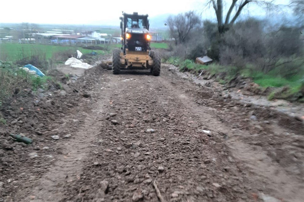 Efeler Belediyesi ekipleri olumsuzluklara anında müdahale etti