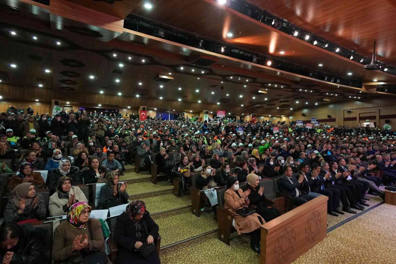 Şehitkamil Belediyesi’nde toplu iş sözleşmesi imzalandı