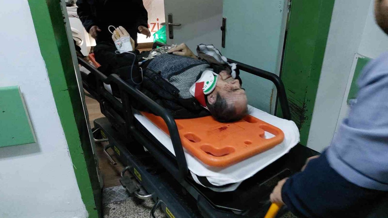 Samanlıklarına giren hırsız için köylerine giden aile kaza yaptı: 1 ölü, 2 yaralı