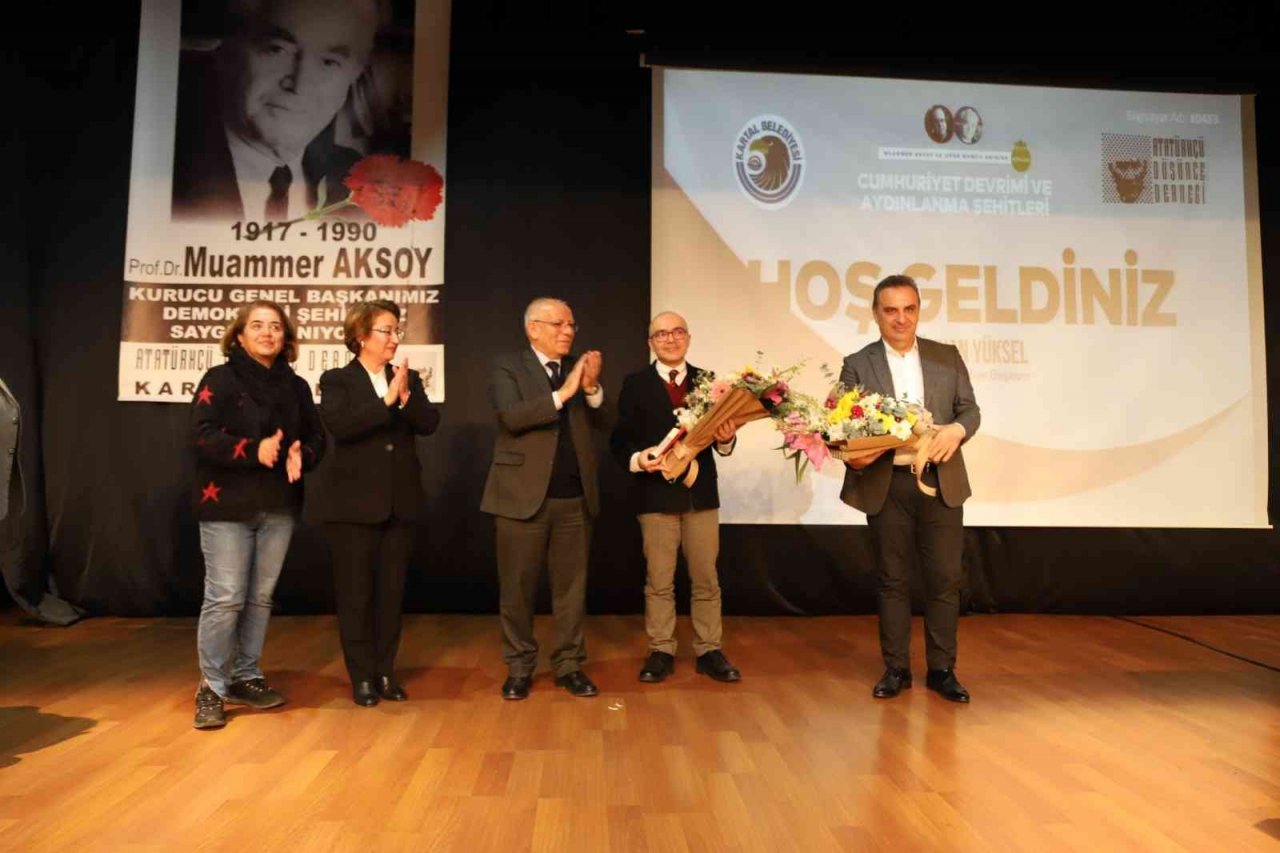 Cumhuriyet Devrimi ve Aydınlanma Şehitleri söyleşisi Kartal’da gerçekleştirildi
