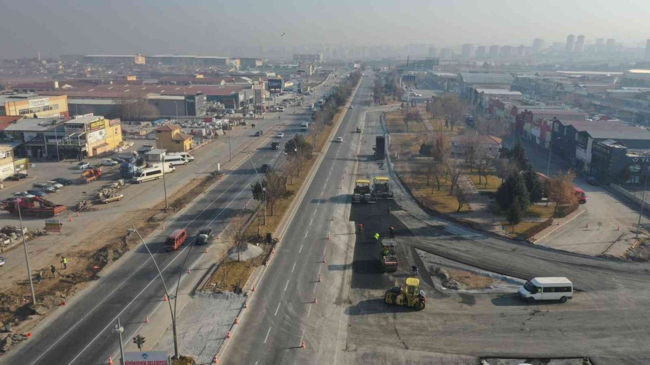 Büyükşehir’in iki bulvarı birbirine bağlayan yol çalışmasında sona doğru