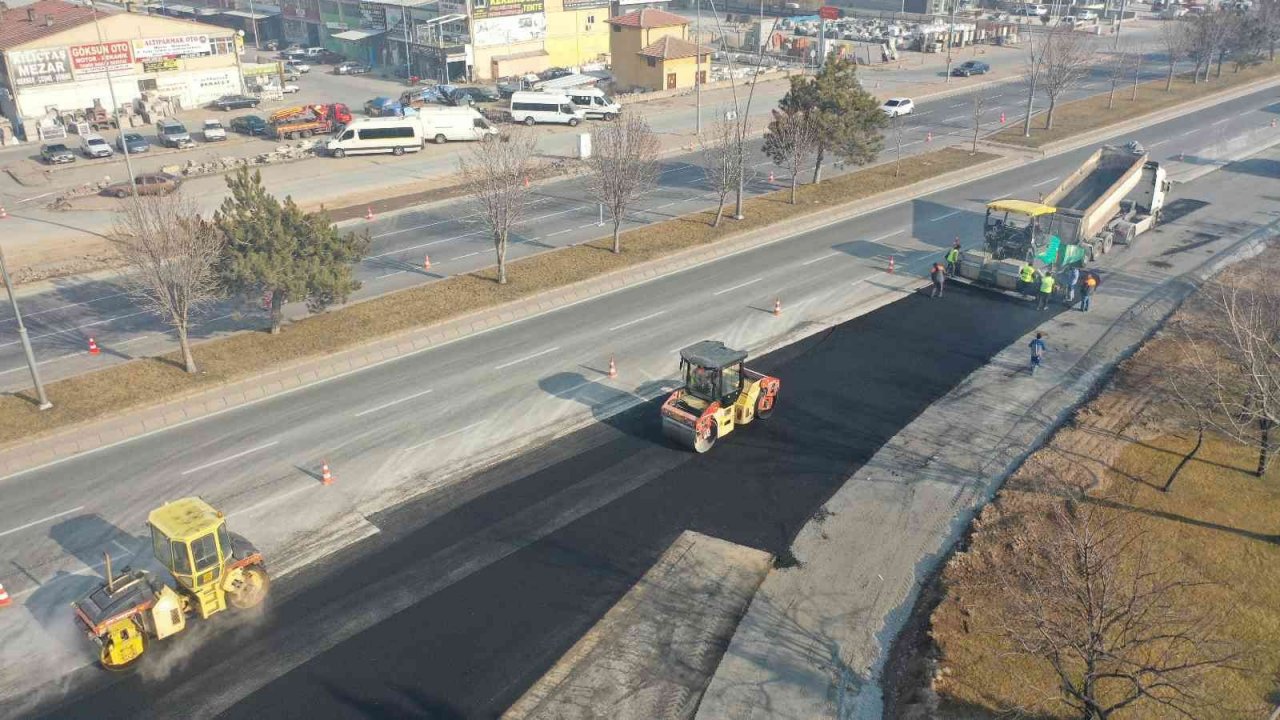 Büyükşehir’in iki bulvarı birbirine bağlayan yol çalışmasında sona doğru