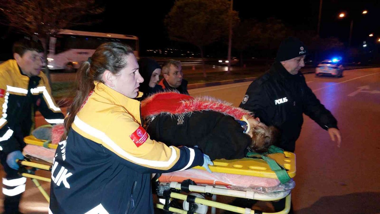 Samanlıklarına giren hırsız için köylerine giden aile kaza yaptı: 1 ölü, 2 yaralı