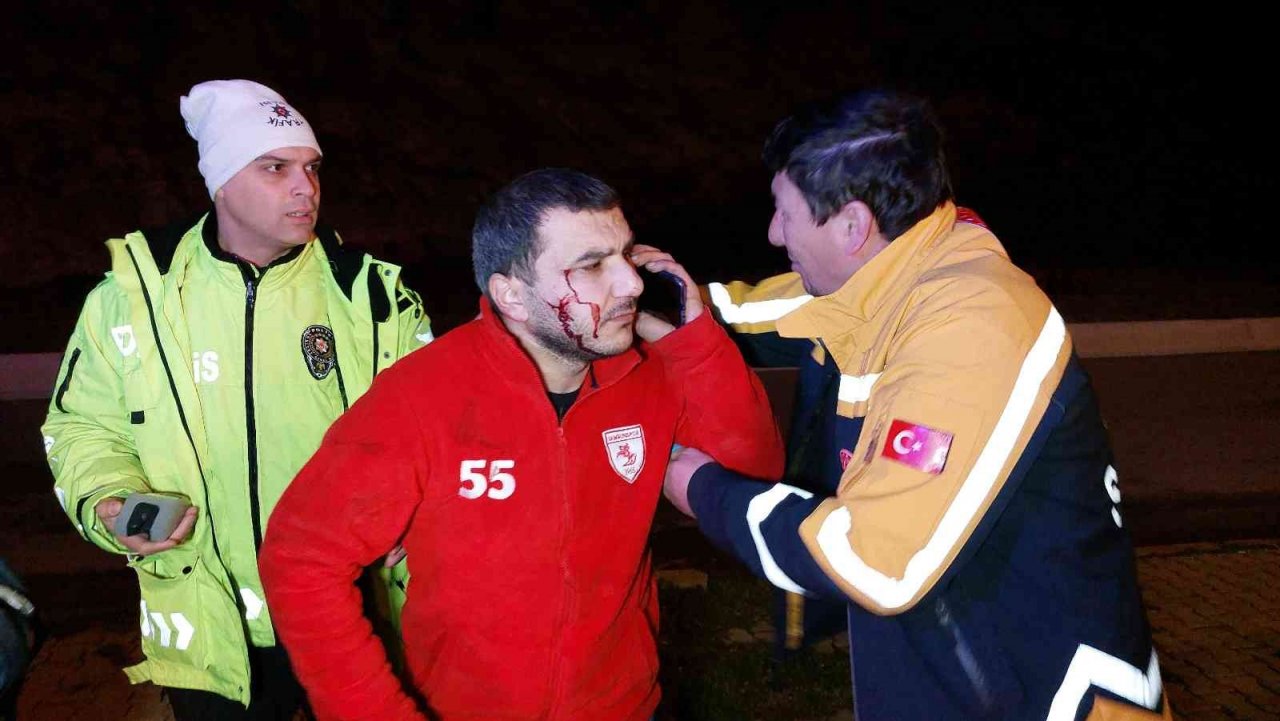 Samanlıklarına giren hırsız için köylerine giden aile kaza yaptı: 1 ölü, 2 yaralı