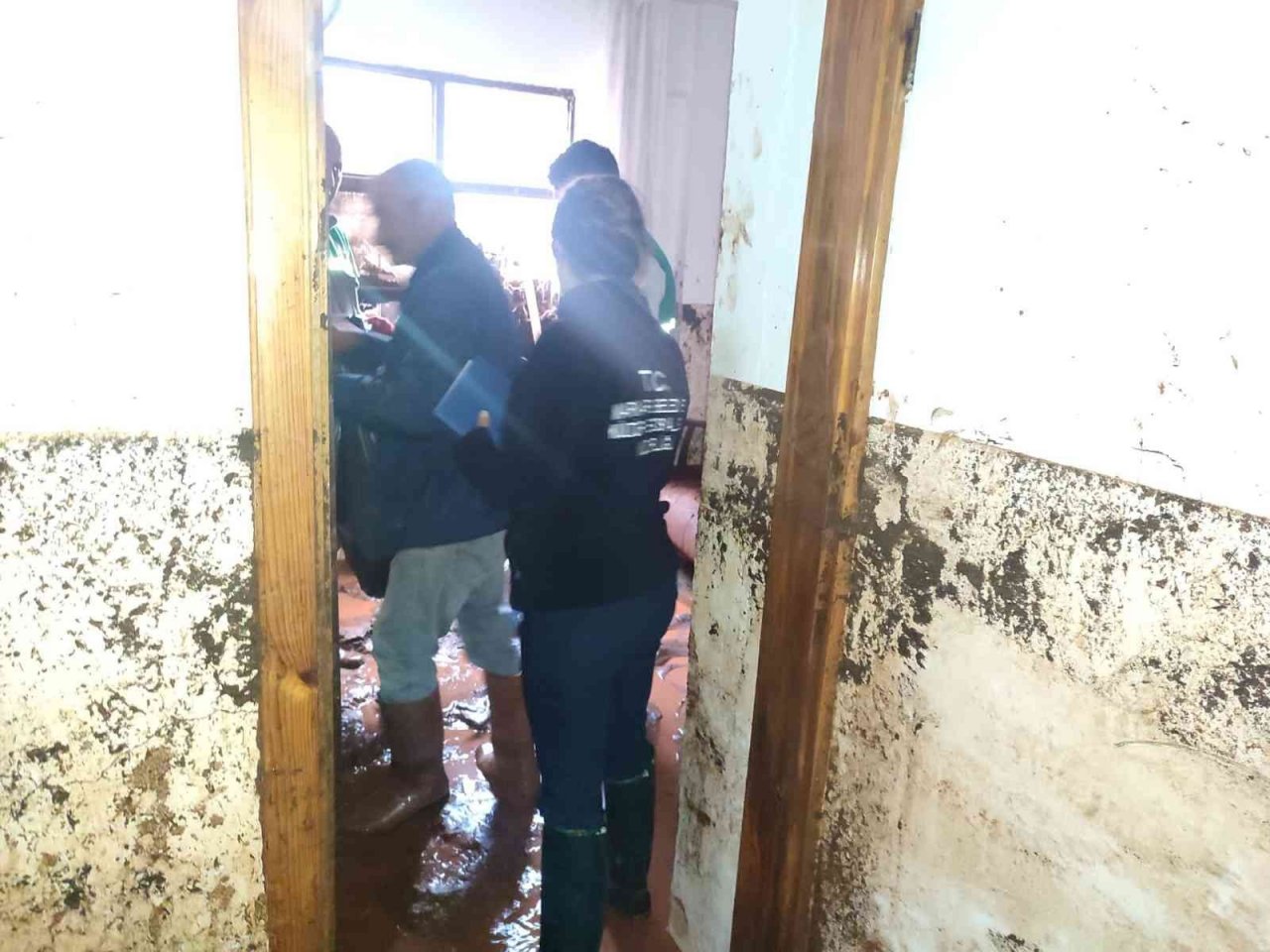 Marmaris’te evleri su basan vatandaşlar misafir edilecek