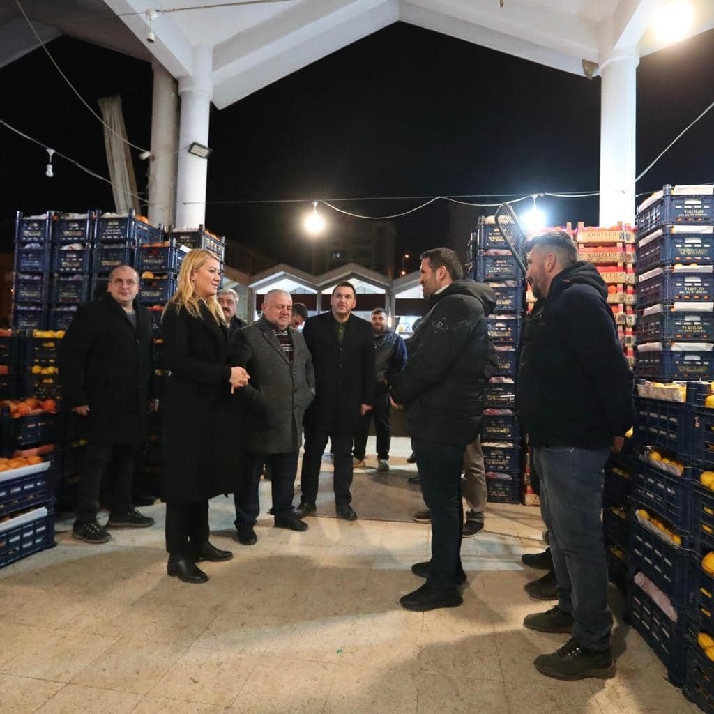 Başkan Doğan’dan hal esnafıyla bir araya geldi