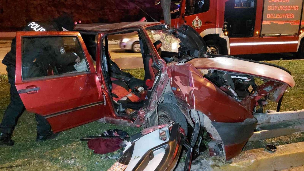 Samanlıklarına giren hırsız için köylerine giden aile kaza yaptı: 1 ölü, 2 yaralı