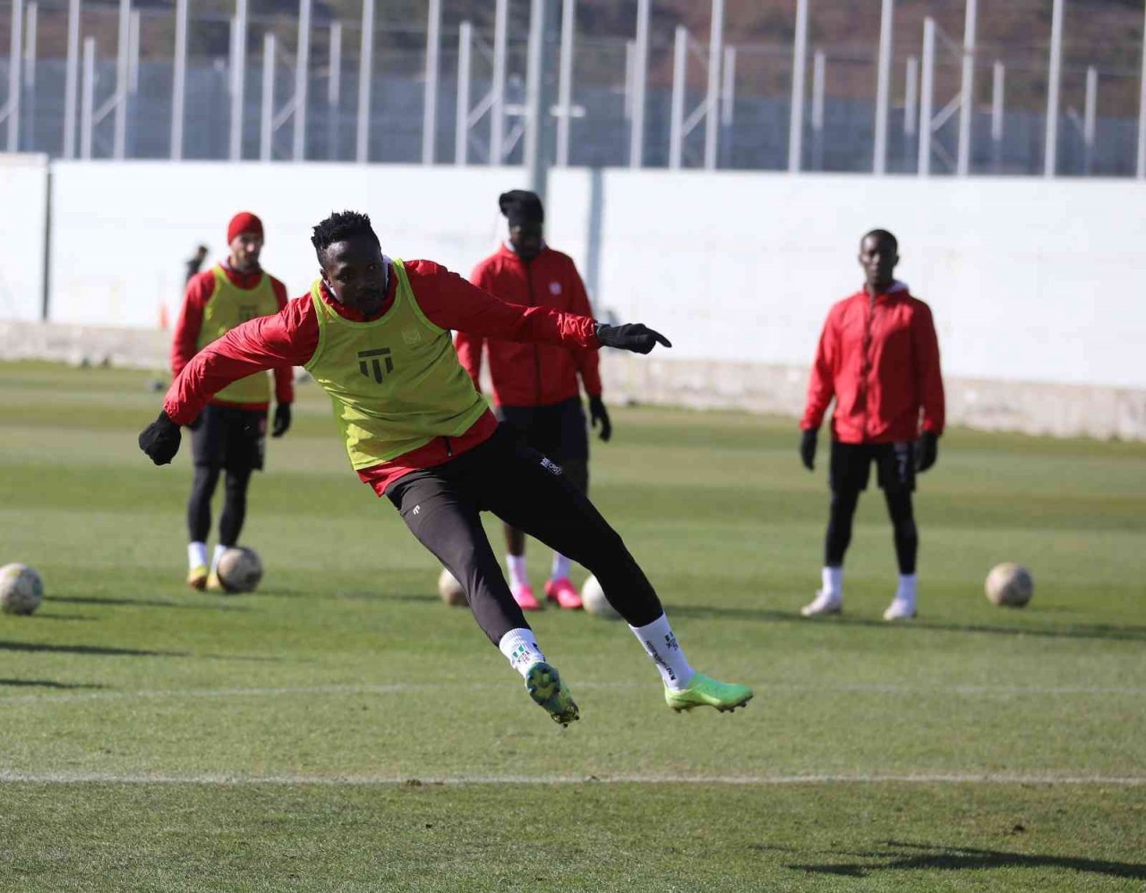 Sivasspor, Adana maçının taktiğini çalıştı