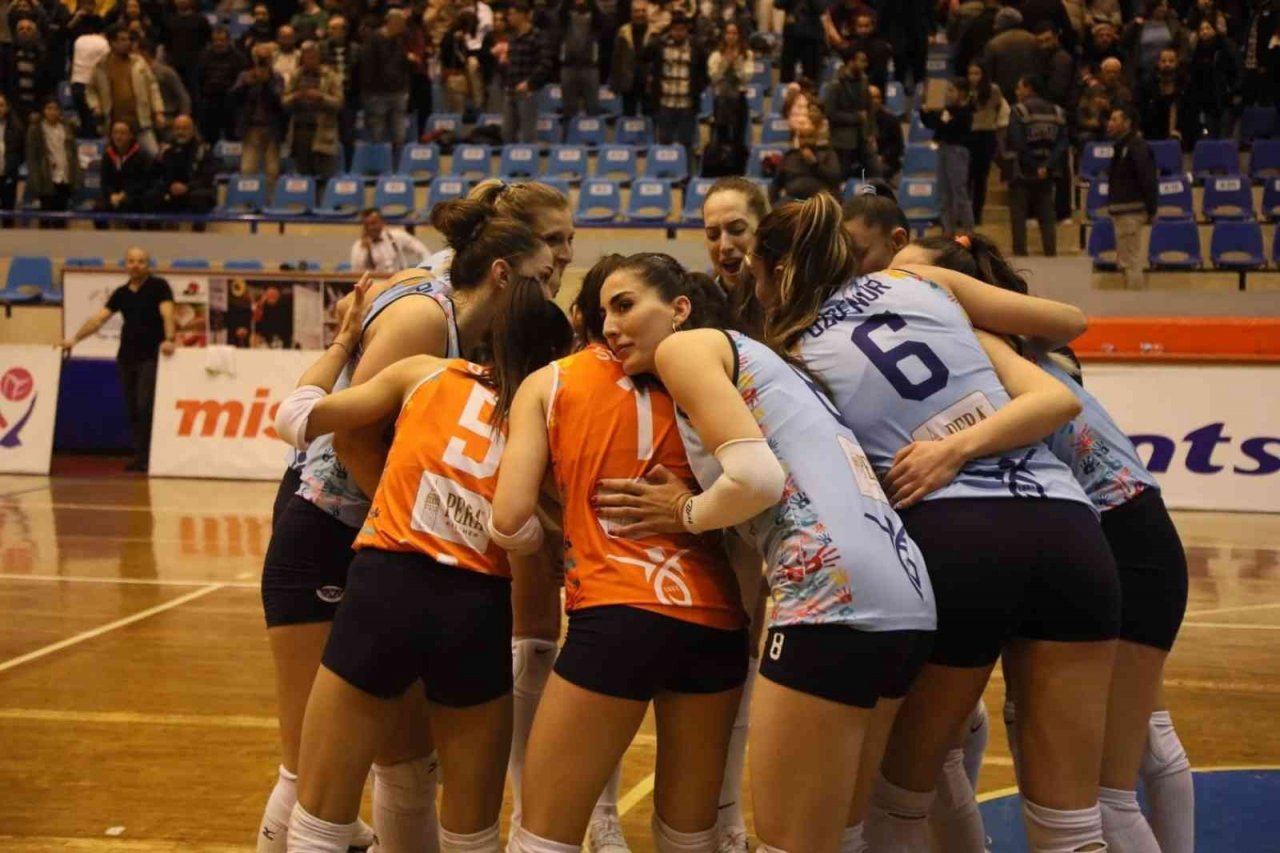 Aydın’ın Sultanları ’play-off’ mücadelesi için avantaj elde etti