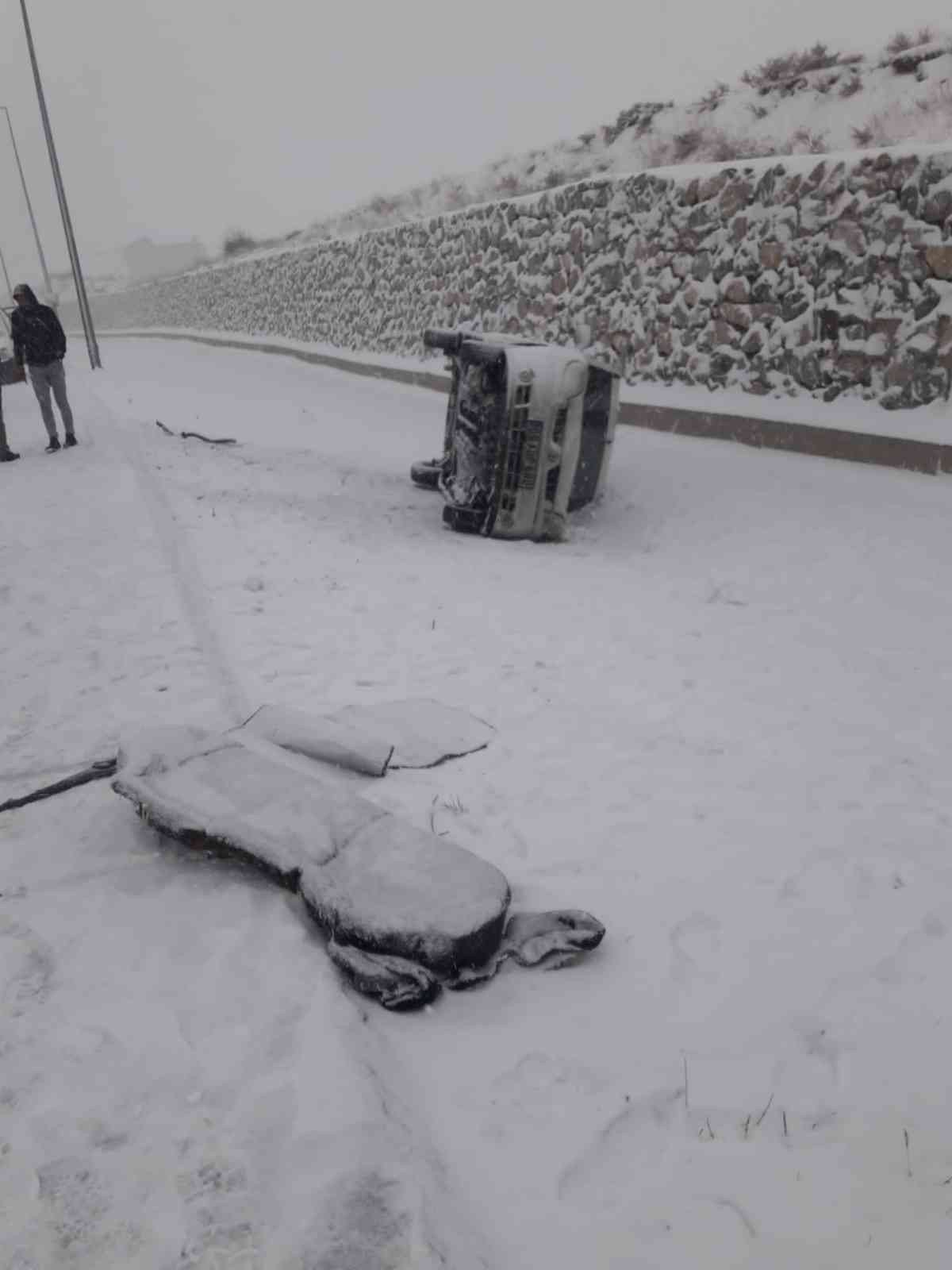 Bitlis’te trafik kazası: 2 yaralı