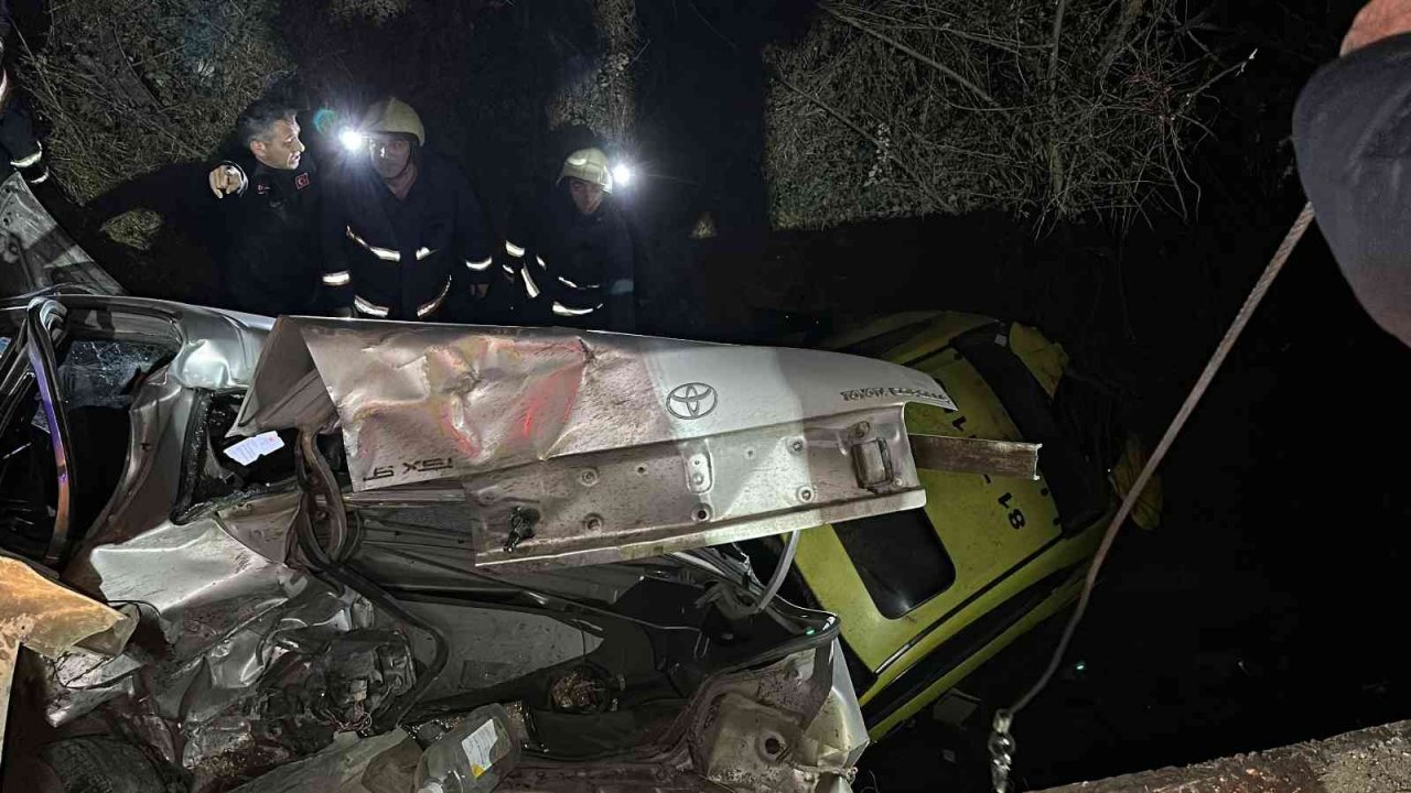 Kazada ağır yaralanan genç kız hayatını kaybetti