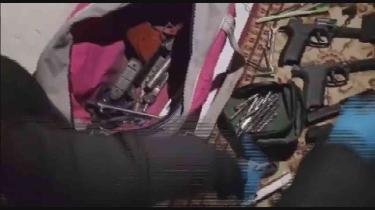 ’Ruhsatsız’ silah tacirlerine 3 aylık operasyon: 12 gözaltı