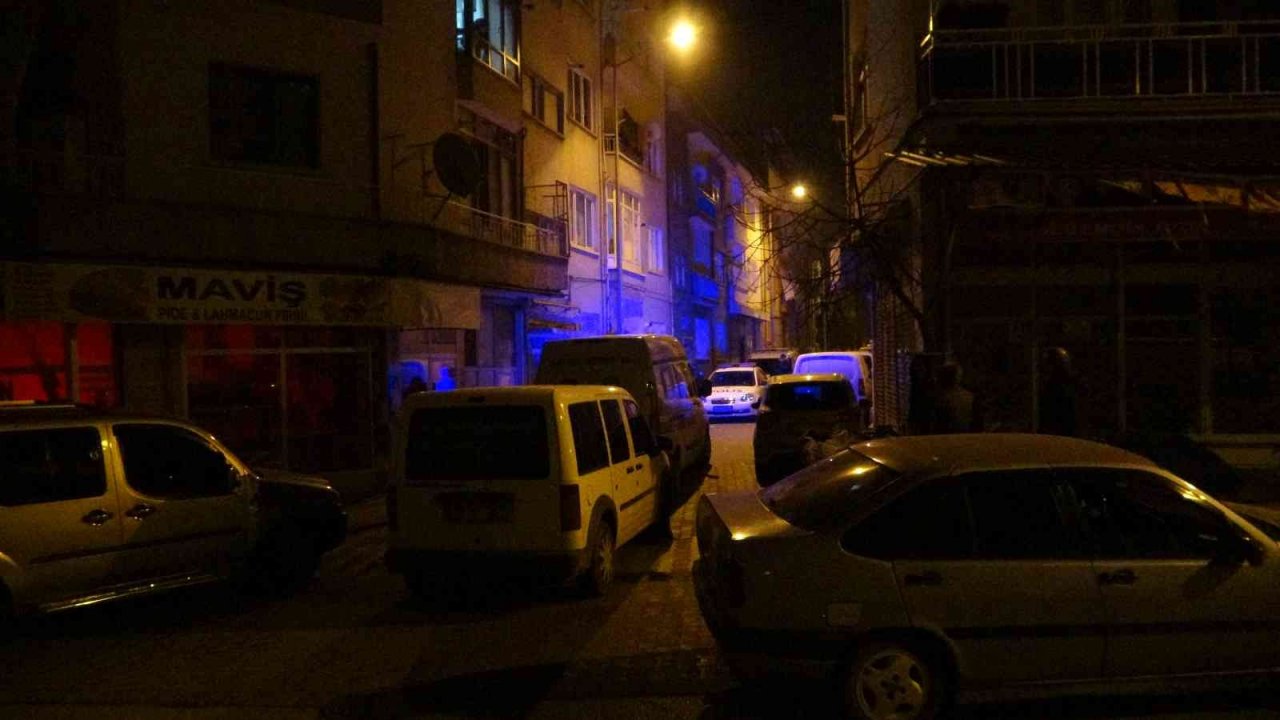 Malatya’da genç kadın yatağında kanlar içerisinde bulundu