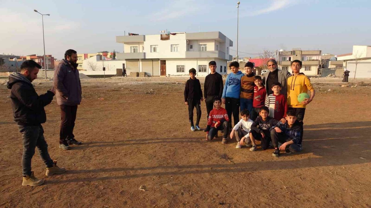 Oyuncusuna kızdı, adı Mardinli Jesus oldu