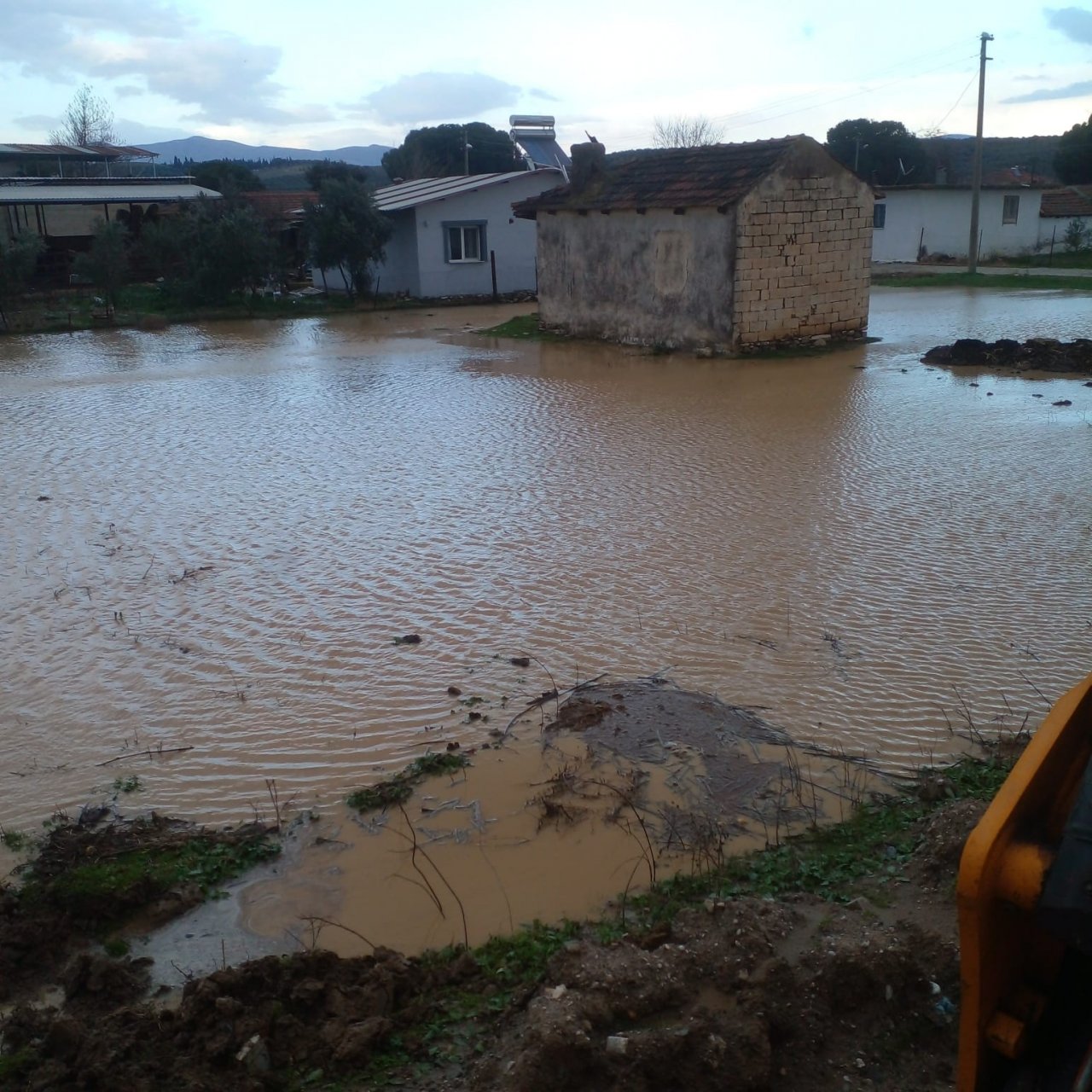 Salihli Belediyesinden yağış teyakkuzu