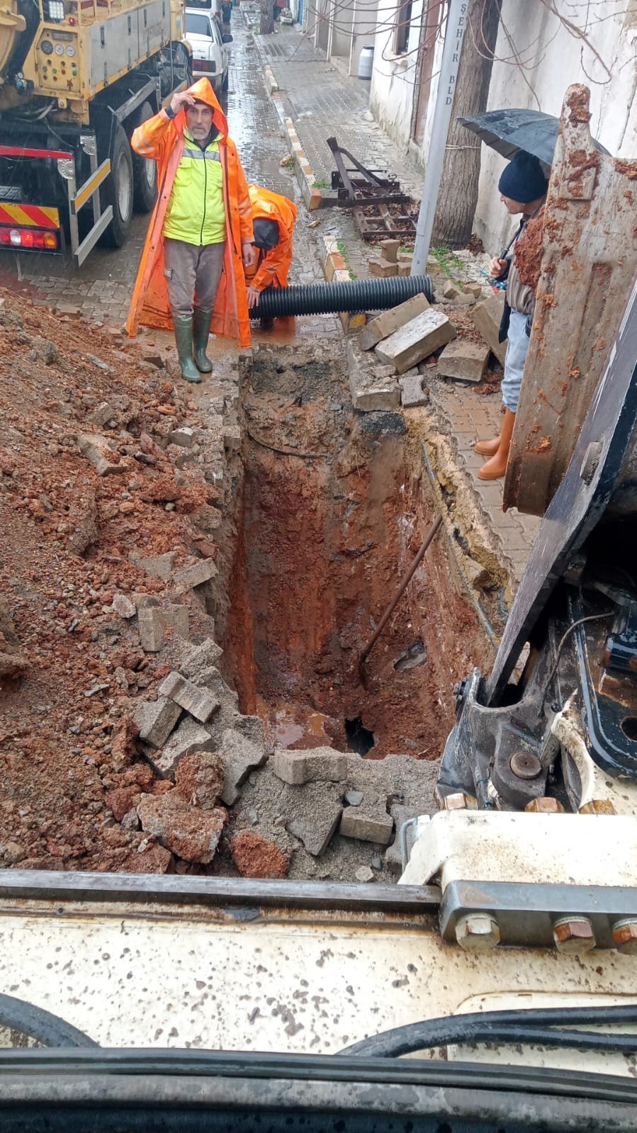 Salihli Belediyesinden yağış teyakkuzu