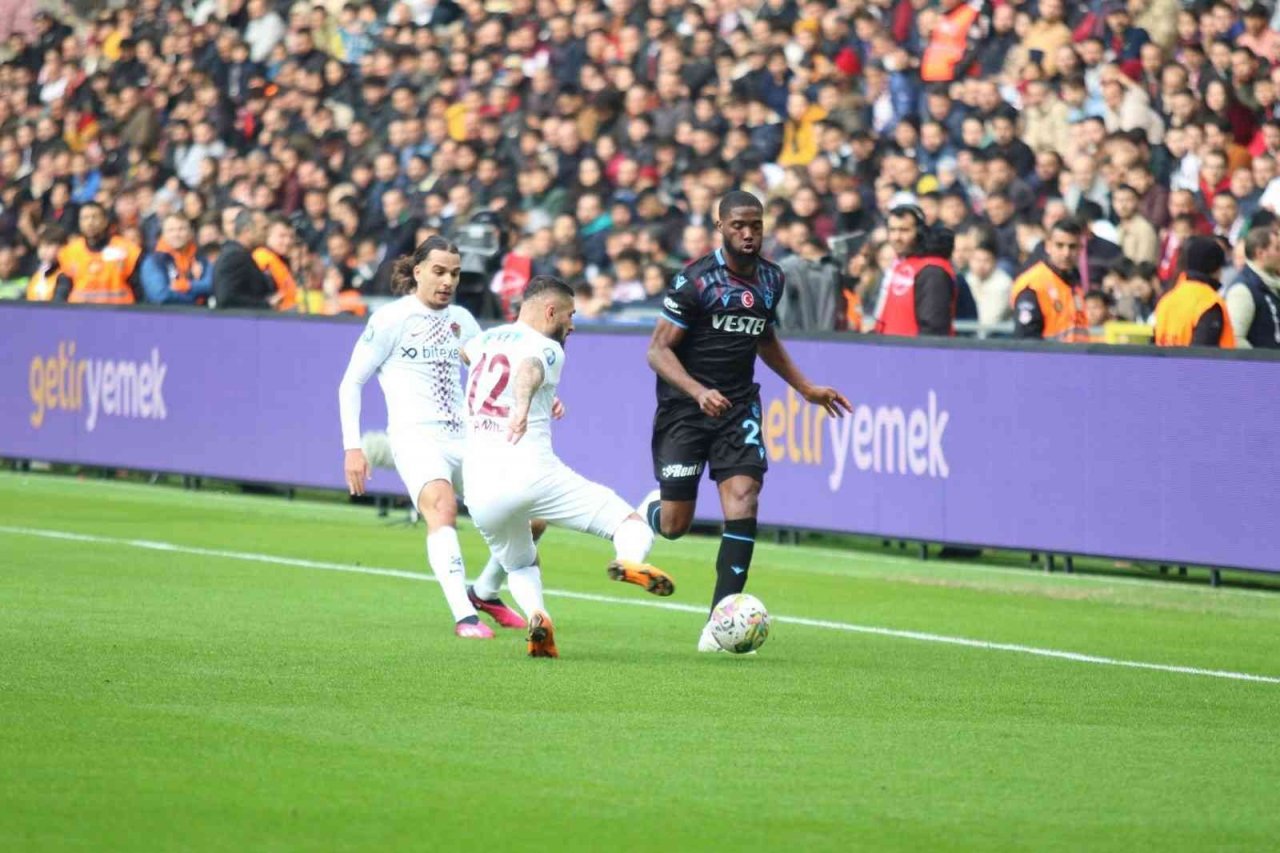 Spor Toto Süper Lig: A. Hatayspor: 2 - Trabzonspor: 1 (Maç sonucu)