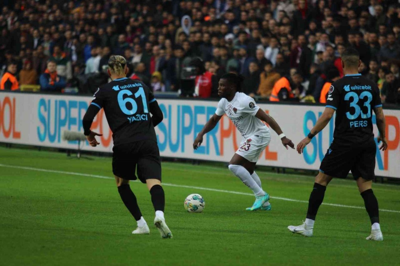 Spor Toto Süper Lig: A. Hatayspor: 2 - Trabzonspor: 1 (Maç sonucu)