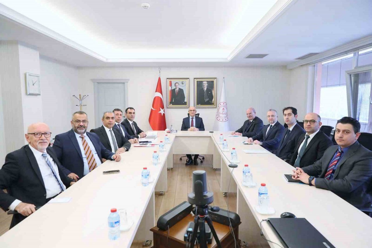 ATO Başkanı Baran, Milli Eğitim Bakan Yardımcısı Sadri Şensoyu ziyaret etti