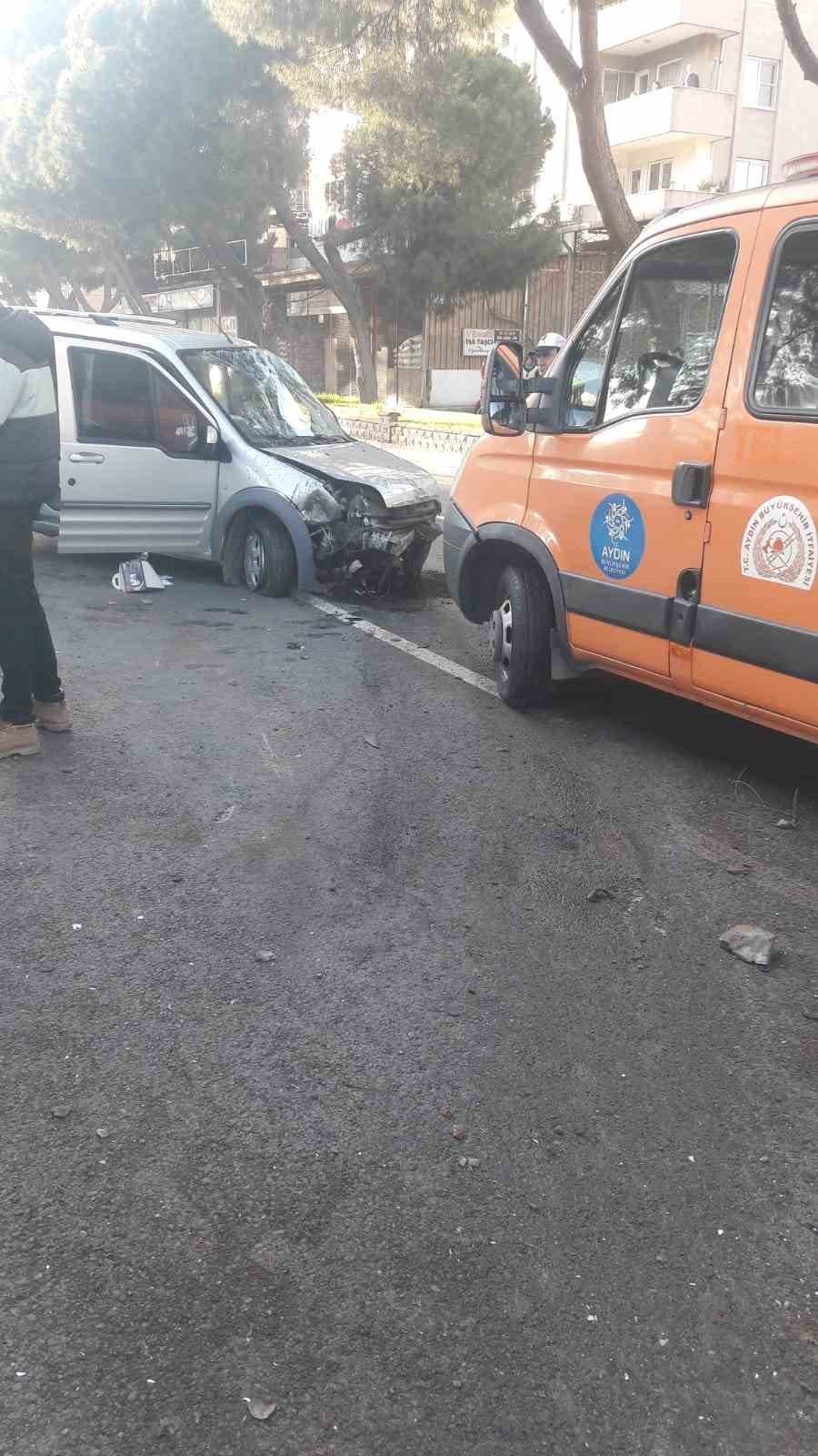 Kontrolden çıkan ticari araç takla attı: 3 yaralı