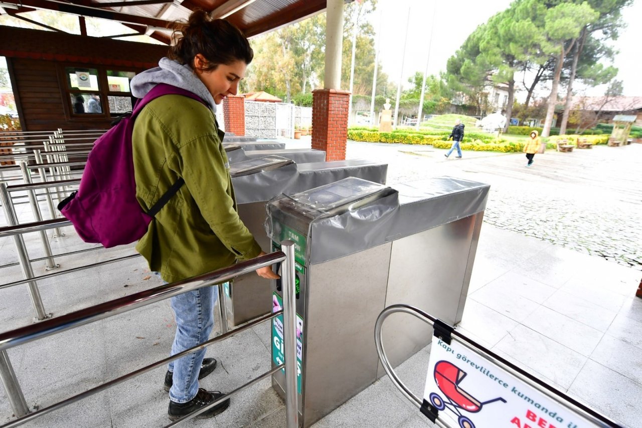 İzmir Doğal Yaşam Parkı’nda jetonla giriş dönemi bitiyor