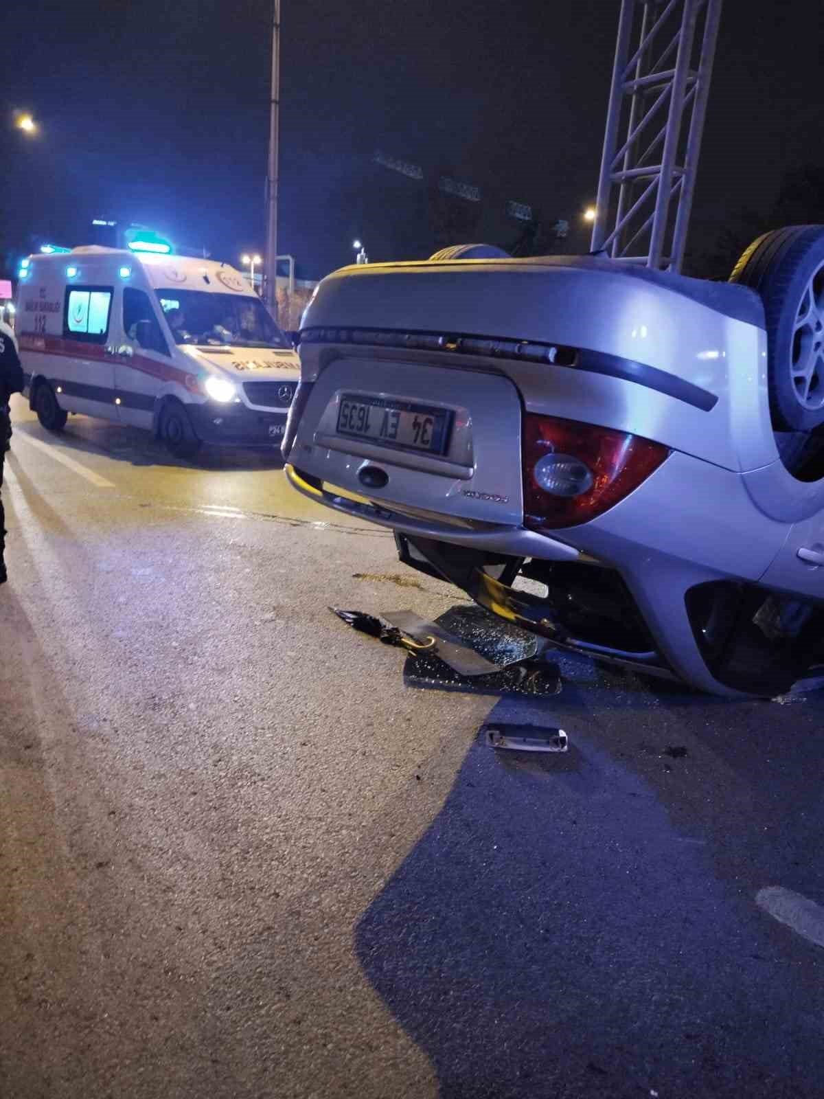 D-100de kontrolden çıkan araç takla attı: 3 yaralı