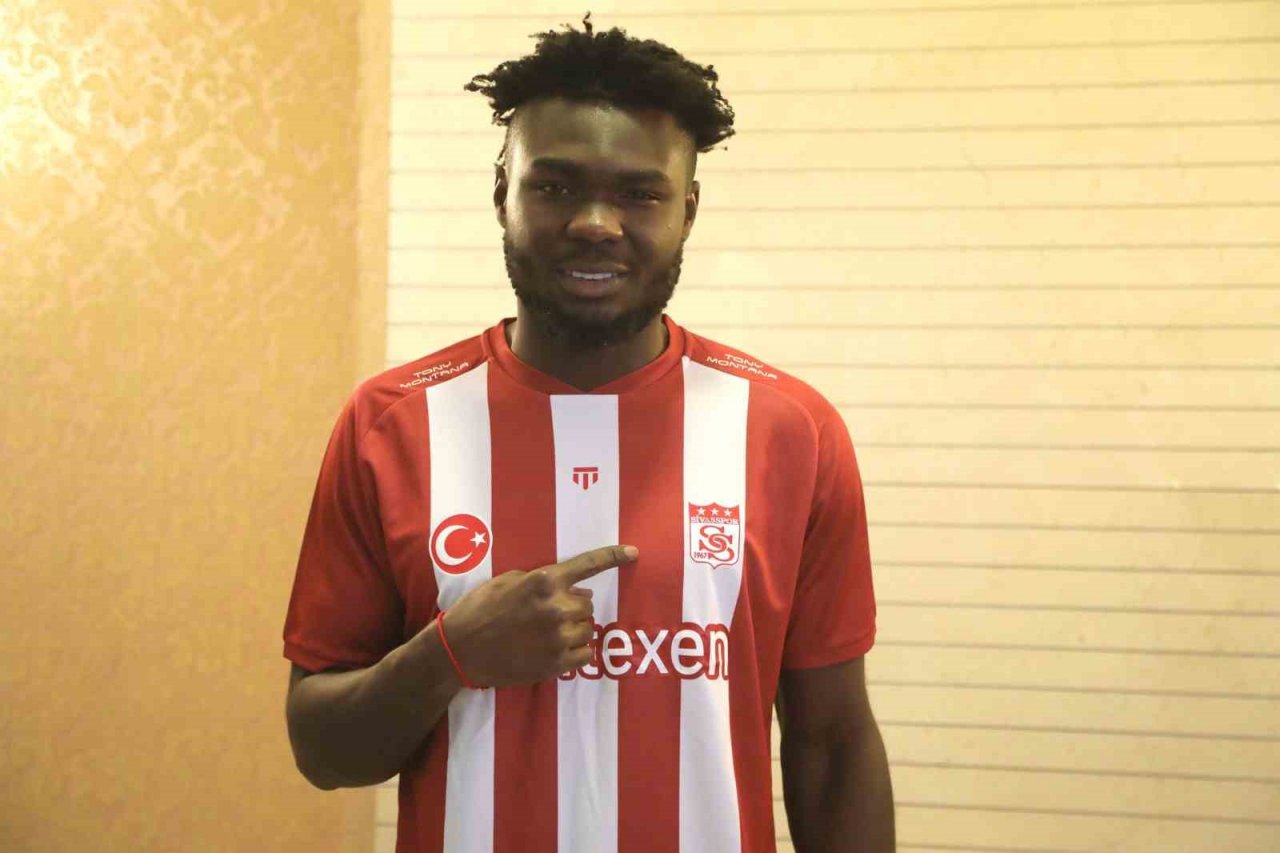 Sivasspor, Jordy Caicedo’yu kadrosuna kattı