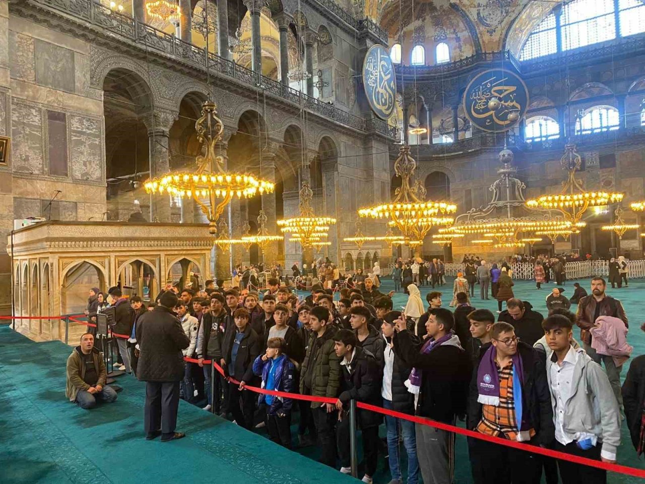 Diyarbakırlı öğrenciler İstanbul ve Ankara’yı gezdi