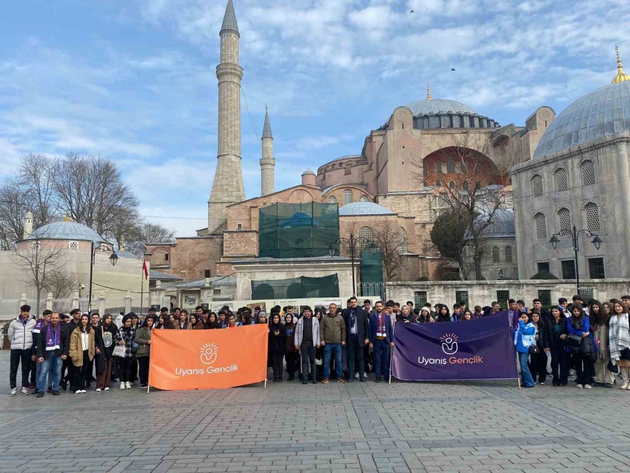 Diyarbakırlı öğrenciler İstanbul ve Ankara’yı gezdi