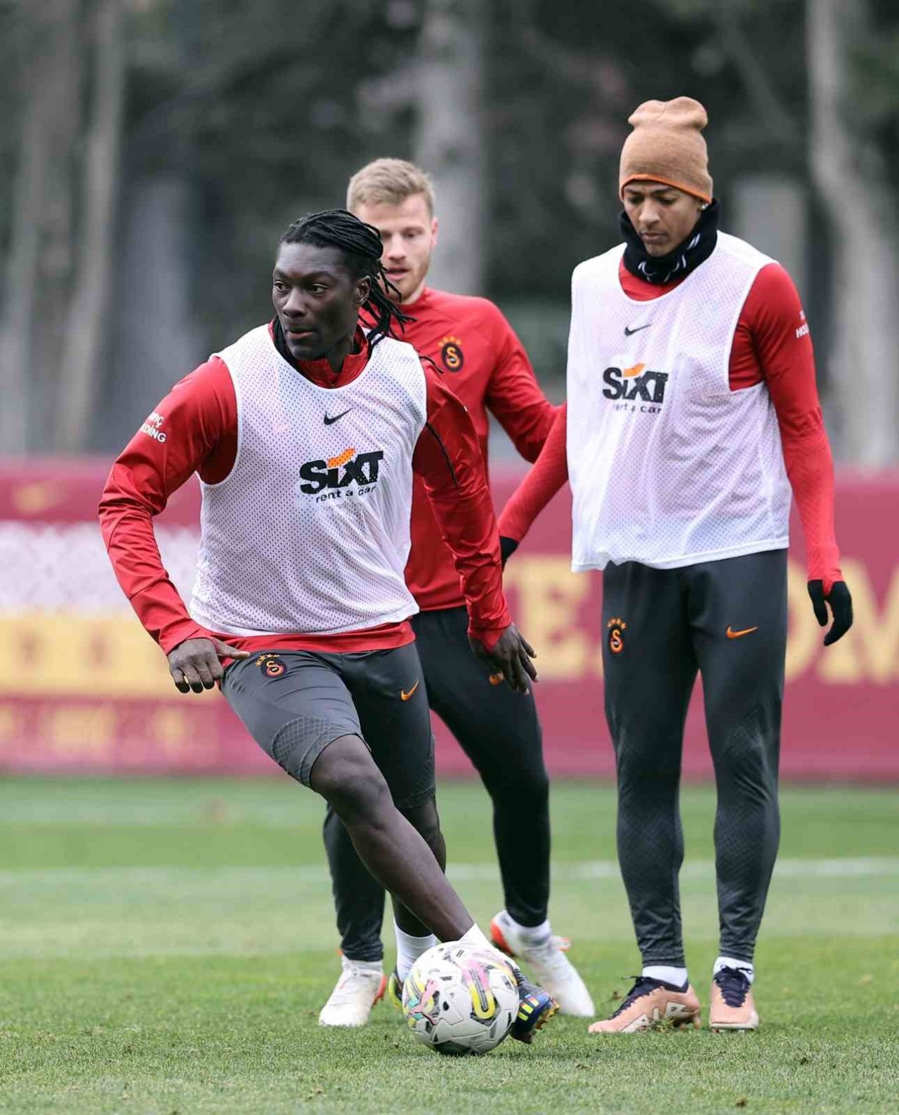 Galatasaray, Ümraniyespor maçın hazırlıklarına başladı