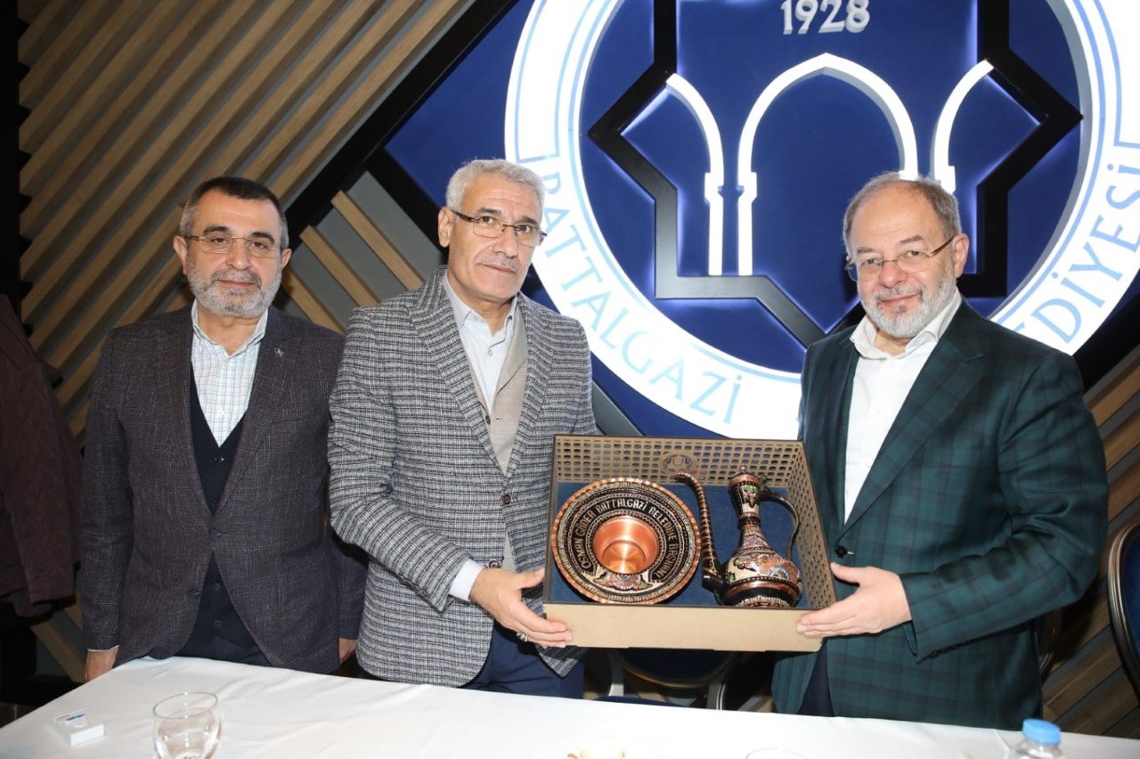 Akdağ: "Bu seçim Türkiyenin geleceği ve bekası meselesidir"
