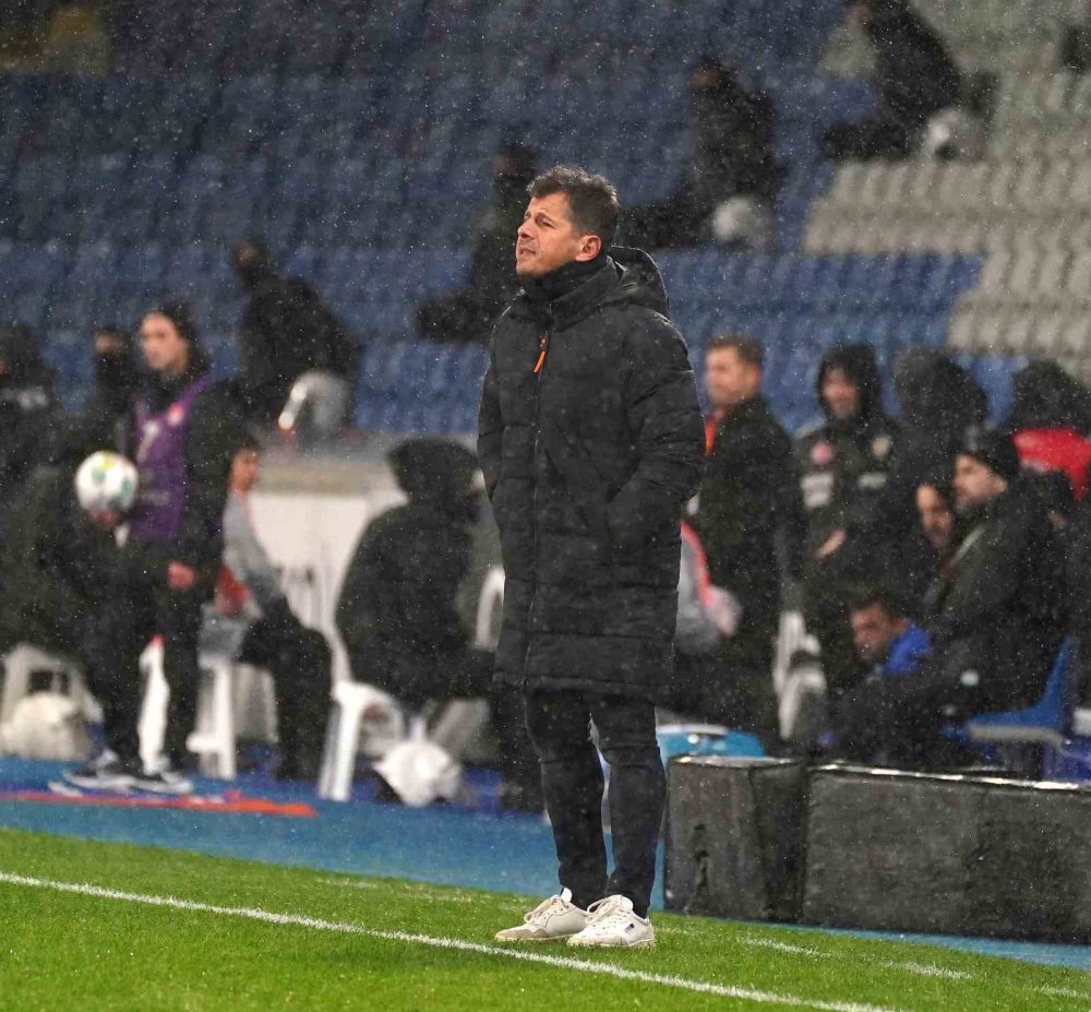 Konyaspor Başakşehir'e de direnemedi! 2-0