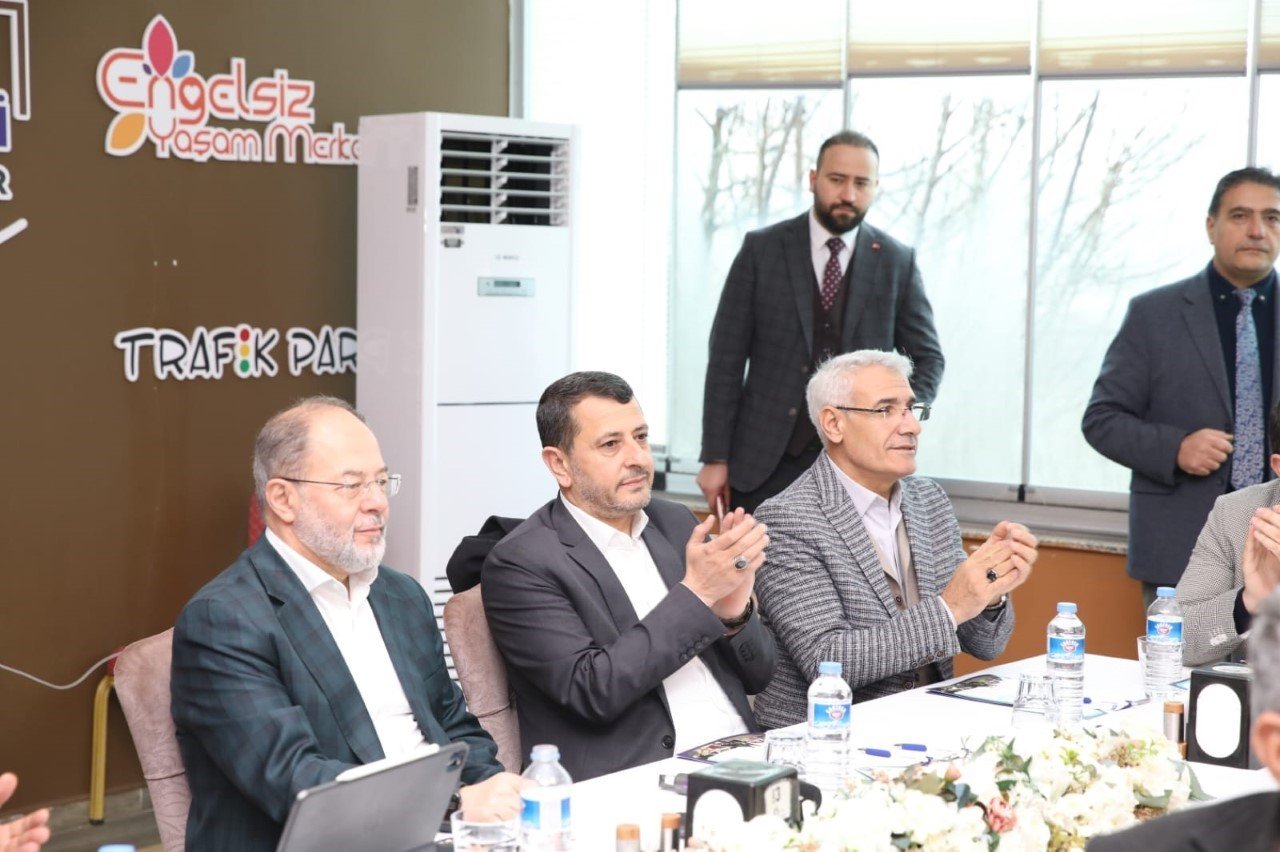 Akdağ: "Bu seçim Türkiyenin geleceği ve bekası meselesidir"