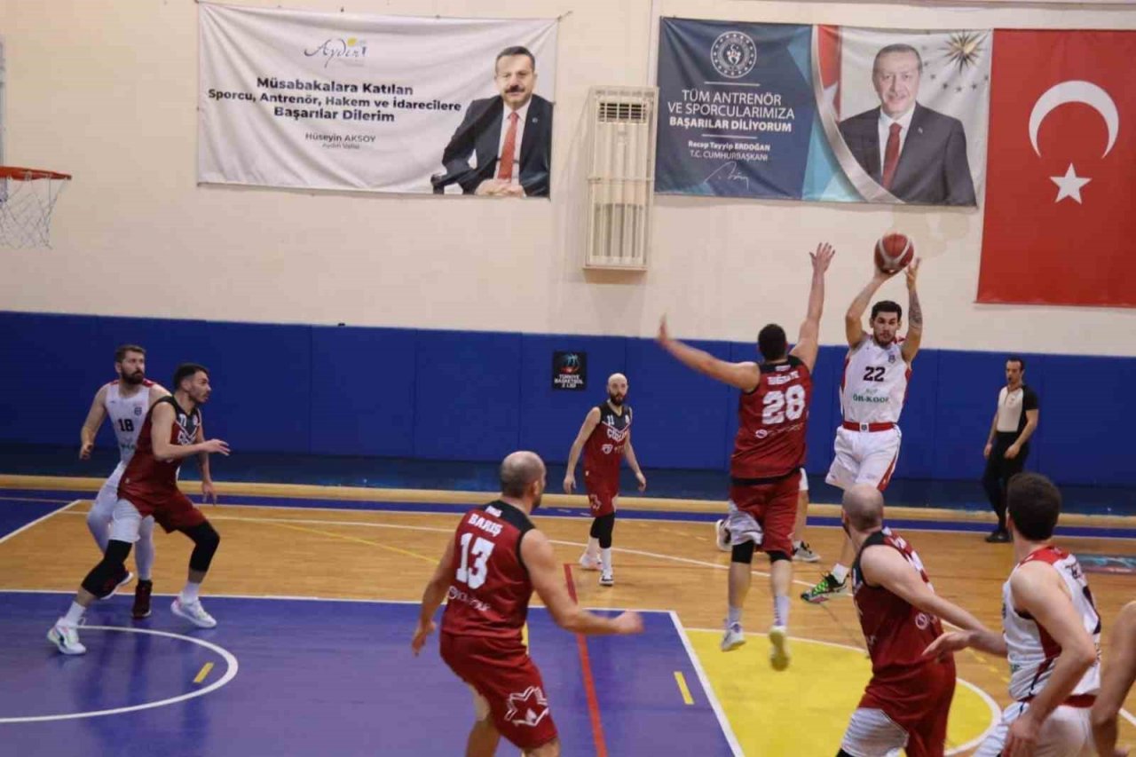 Potanın efeleri Nazilli’de galip geldi