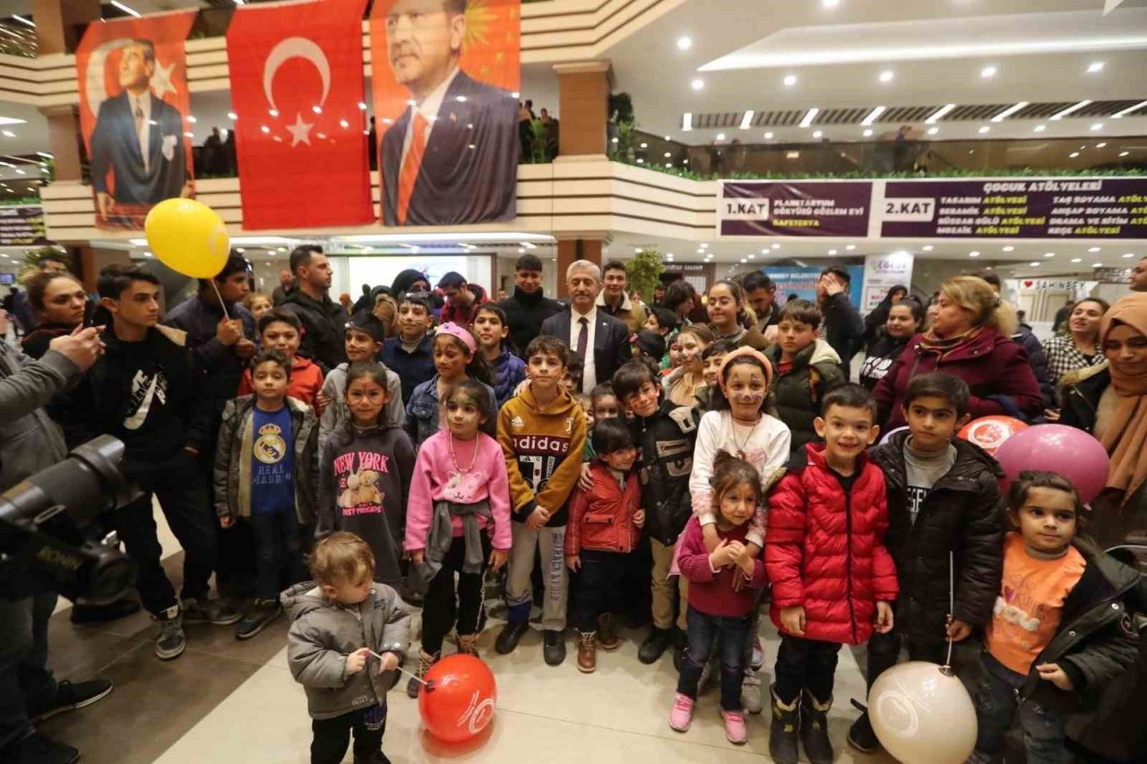 Çocuk şenliğine yoğun ilgi