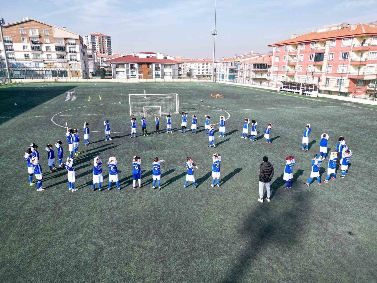 Altındağ Belediyesi ücretsiz futbol kurslarıyla futbolcu yetiştiriyor