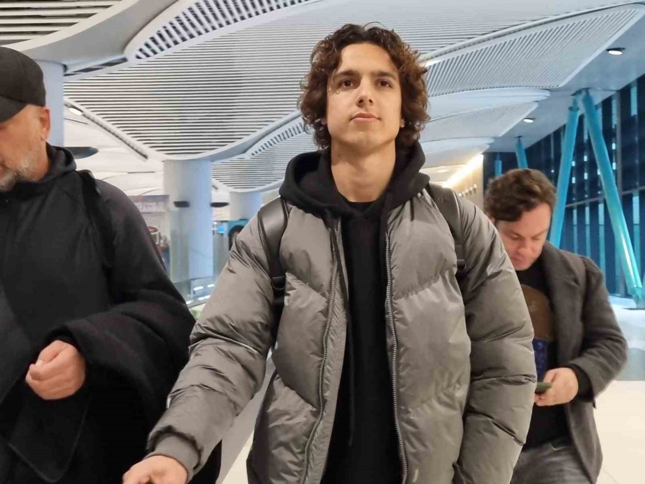 Fenerbahçe’nin yeni transferi Emre Demir İstanbul’a geldi