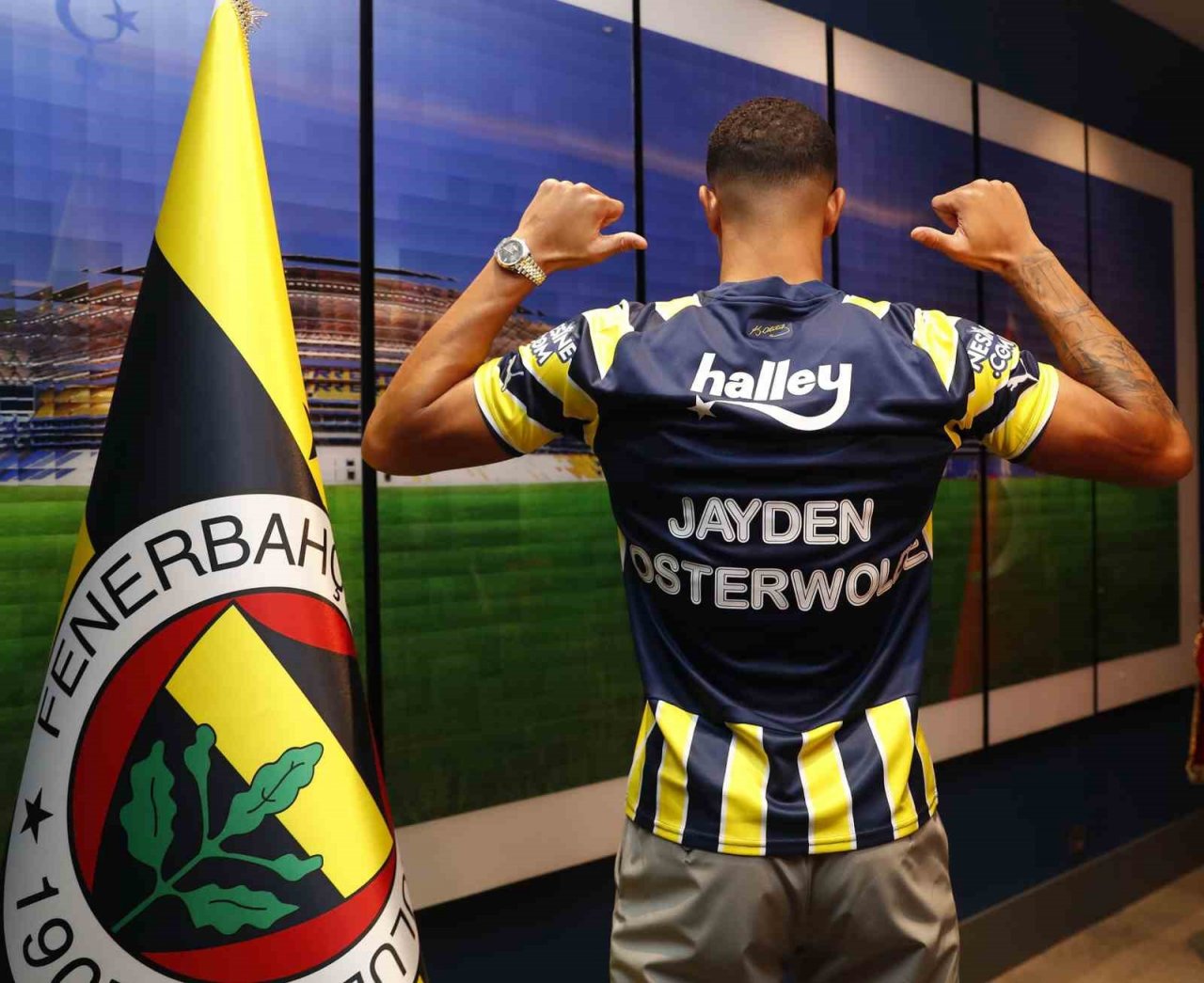 Jayden Oosterwolde resmen Fenerbahçe’de