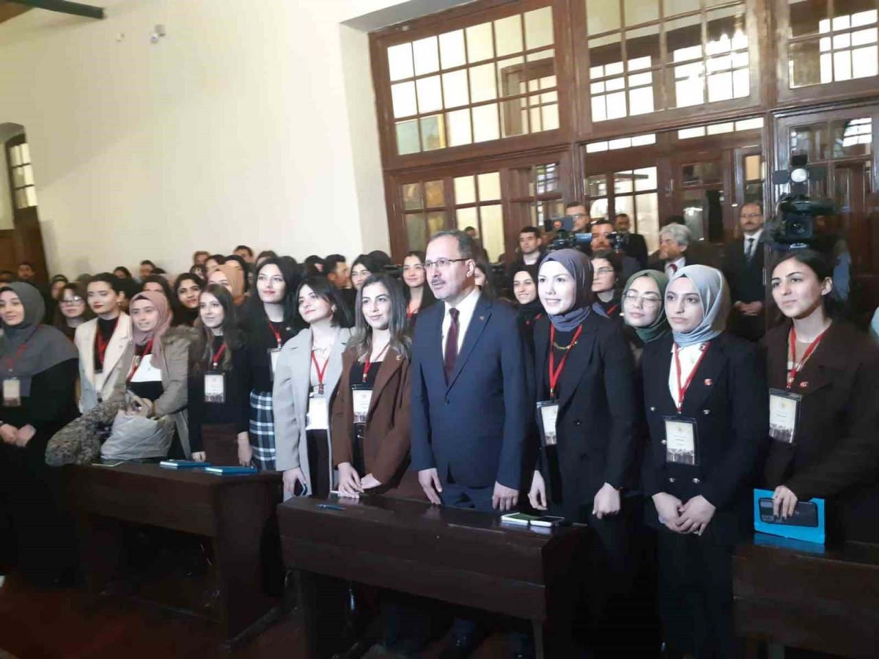 Gençlik ve Spor Bakanı Kasapoğlu, Diplomat Akademi Kampı’nın açılış programına katıldı