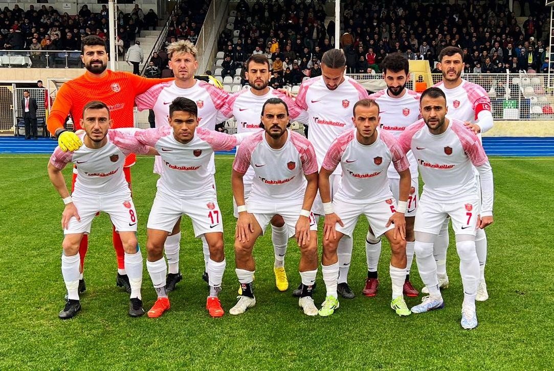 Kepez Adana’dan 3 puanla döndü