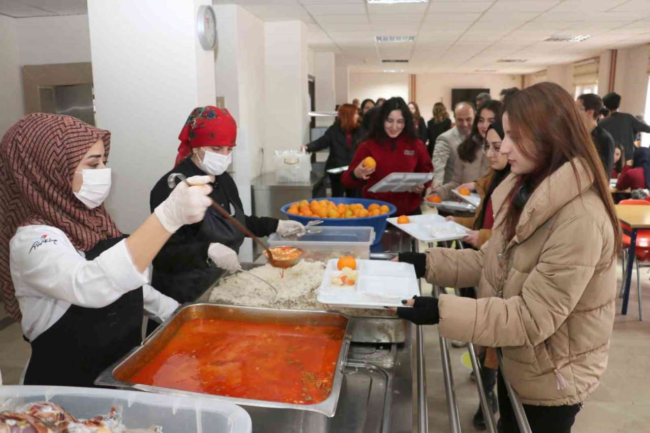 Sivas’ta 31 bin 347 öğrenci, Milli Eğim Bakanlığı tarafından uygulanan ücretsiz yemek programından yararlanacak