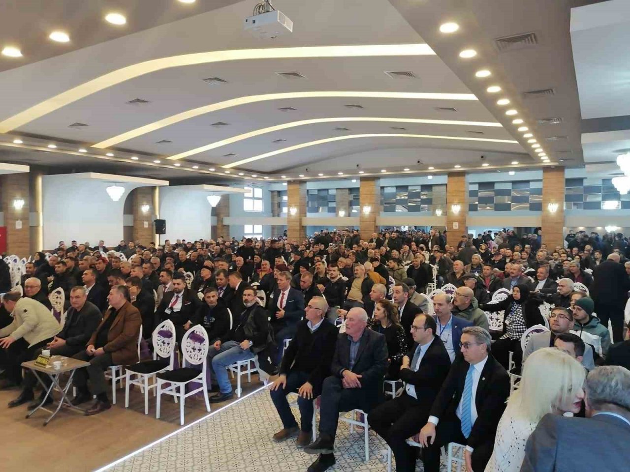 37 yıllık başkan güvenoyu aldı