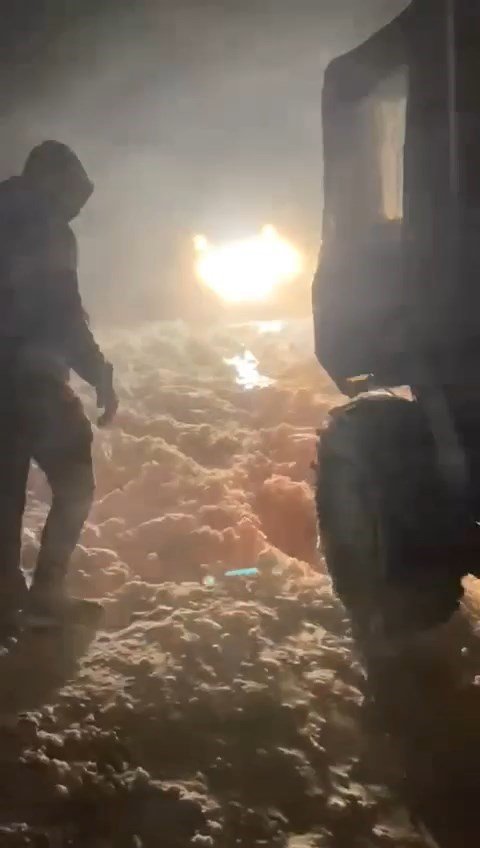 Uludağ’da yoğun karda mahsur kalan aile böyle kurtarıldı