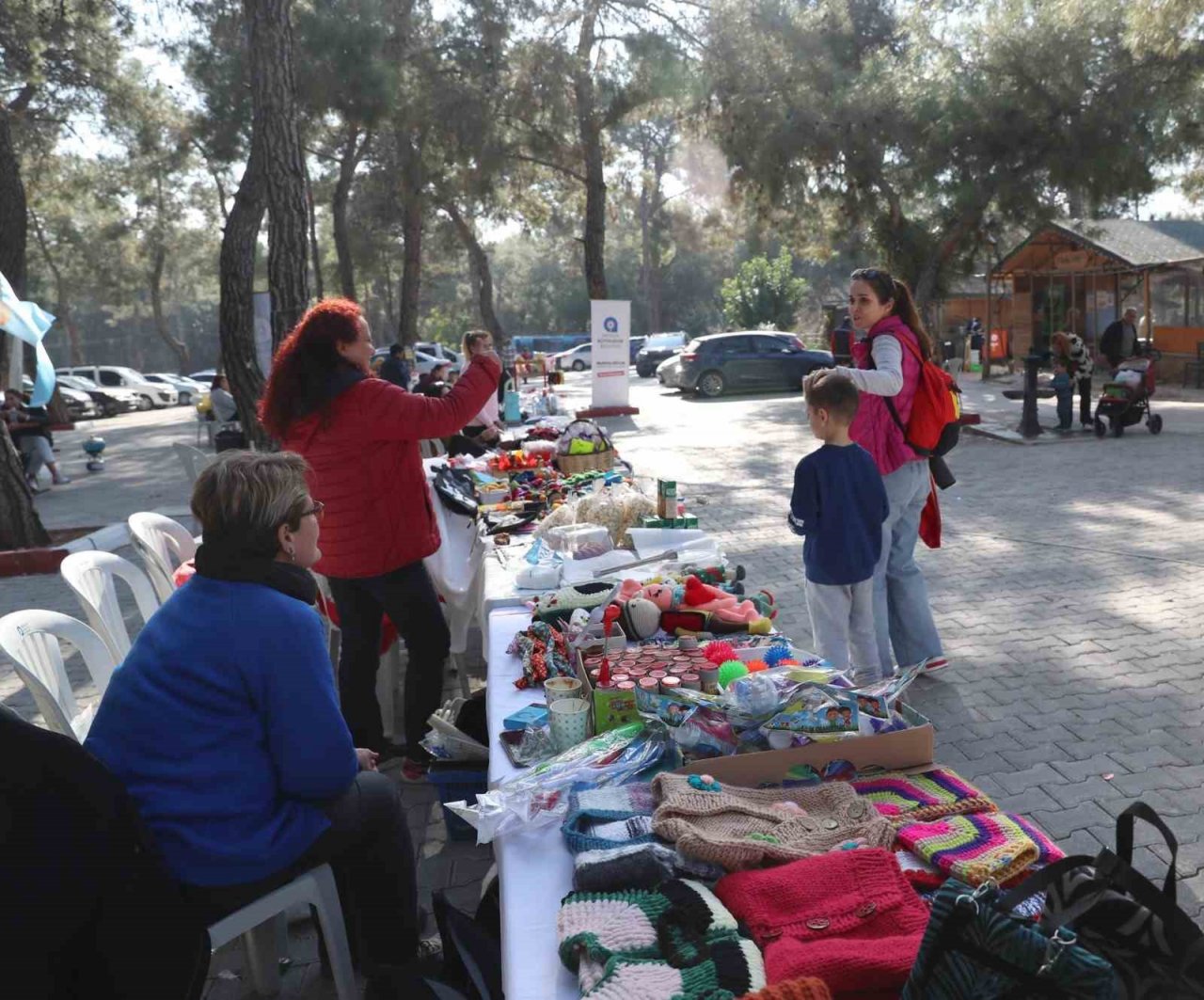 127 türde hayvana ev sahipliğini yapan yaşam parkına yoğun ilgi